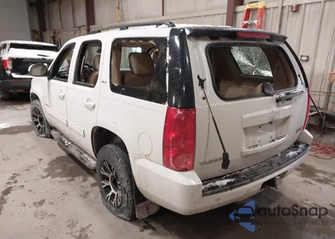 2013 GMC Yukon Slt z USA, uszkodzony, nr VIN 1GKS2CE02DR366819